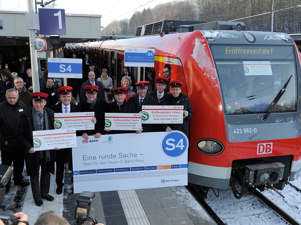 Die Eröffnungsfahrt anlässlich der S4-Verlängerung nach Backnang