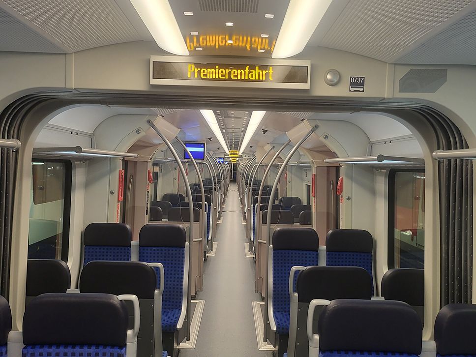 Innenraum der Baureihe 430.2