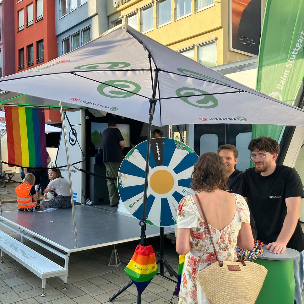 Unser Infomobil auf dem CSD.
